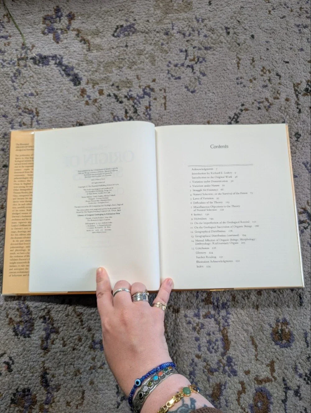 Charles Darwin - The Illustrated Origin of Species - Hardcover Edition 1979